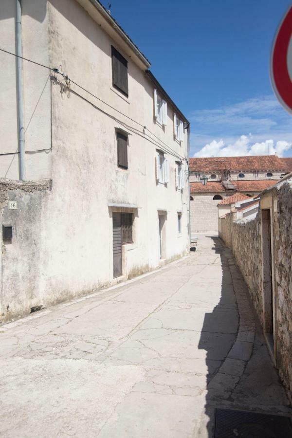 Villa House Lotties Stari Grad  Esterno foto